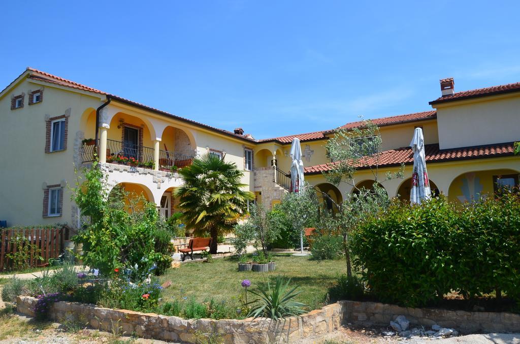 Apartmenthaus Sabine Apartment *